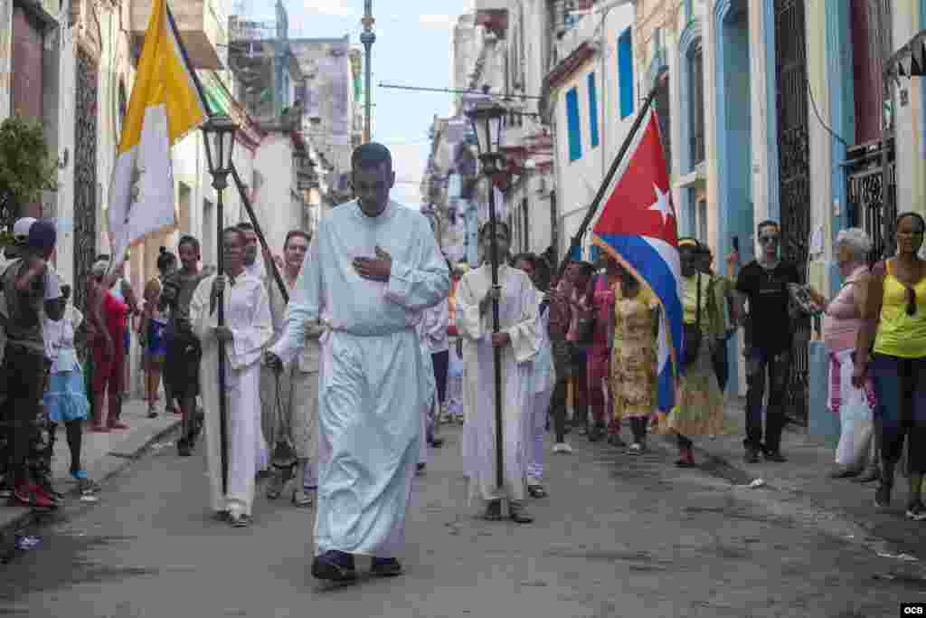 Procesión por el día de la Virgen de la Caridad del Cobre el 8 de Septiembre 2017