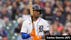 El cubano Andy Ibáñez, de los Tigres de Detroit. (AP/Carlos Osorio)