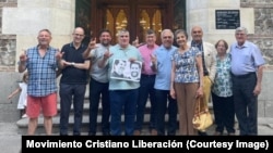 Homenaje a Oswaldo Payá y Harold Cepero en la parroquia de San Fermín de los Navarros, Madrid, España, el 22 de julio de 2022. (Imagen de MCL).