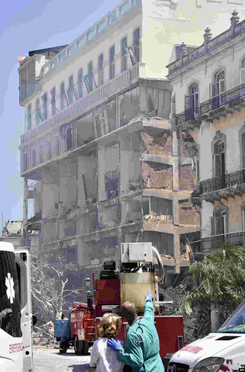 Explosión en el hotel Saratoga de La Habana.