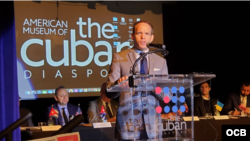 Foro celebrado el 5 de abril de 2022 en el Museo Americano de la Diáspora Cubana. 