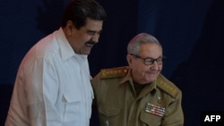 Nicolás Maduro y Raúl Castro