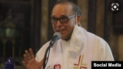 Sacerdote católico David Pantaleón, superior de los jesuitas en Cuba. (Foto: Facebook)