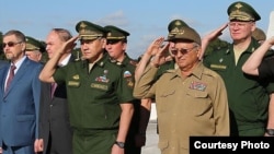 El ministro de Defensa de Rusia, Serguei Shoigu visita Cuba