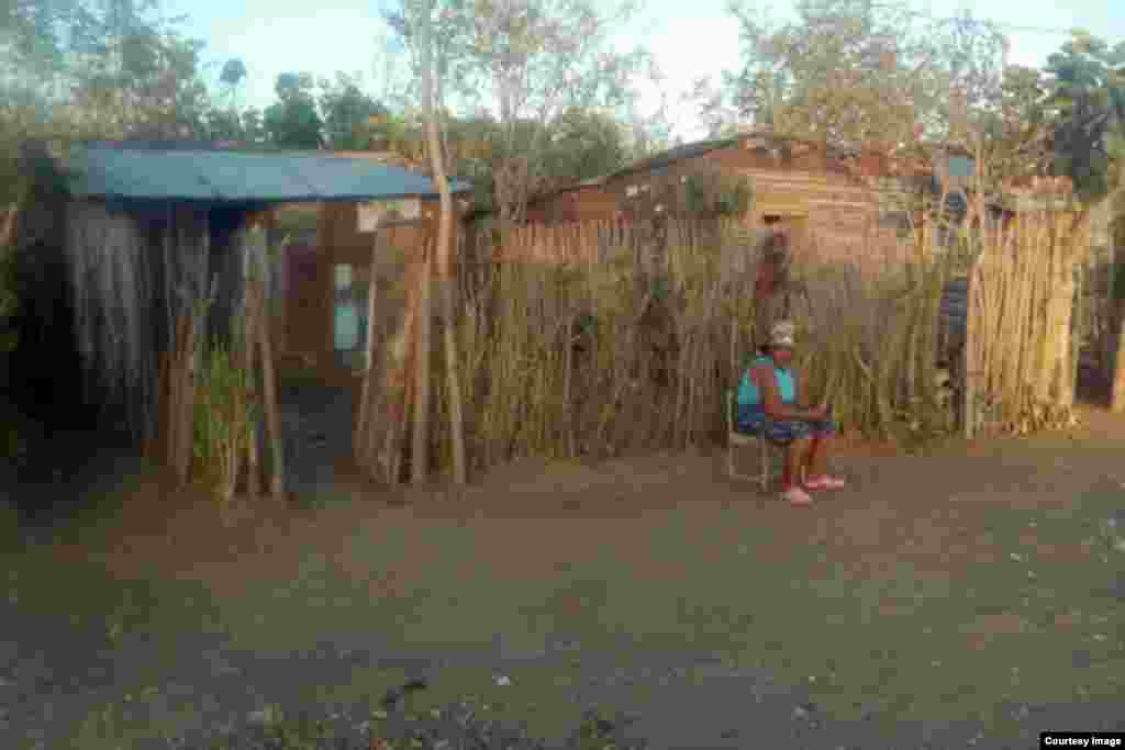 Vecinos de los suburbios lamentan sus malas condiciones de vivienda (Foto: Marelys Fonseca Viltres)