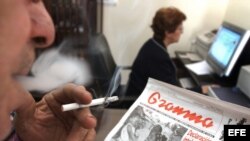 En Cuba está prohibido fumar en lugares públicos y vender cigarrillos a menores.