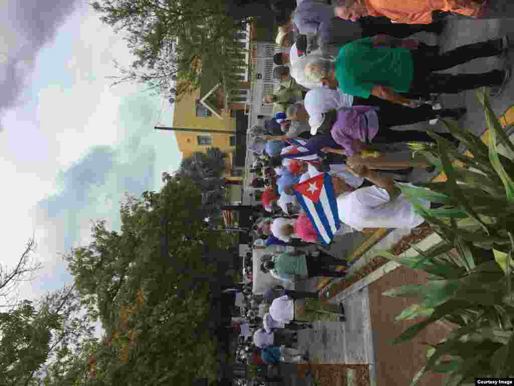 Desde el Monumento de la Brigada 2506 a la Casa del Preso. 