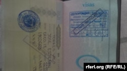 Pasaporte de Esteban Torres / Cortesía Anastasia Tishenko