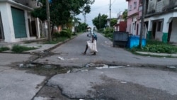 Perdón Español en las calles de La Habana, obra del artista Abel Azcona