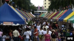 Feria Internacional del Libro en el campus del Miami Dade College.