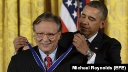 Arturo Sandoval y el presidente estadounidense Barack Obama