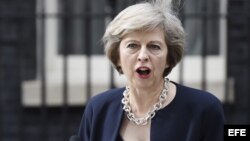 Theresa May dijo al asumir el cargo que el Reino Unido afronta momentos de "grandes cambios".