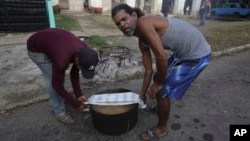 "La situación ya es invivible", la crisis actual en Cuba deja corto al Periodo Especial