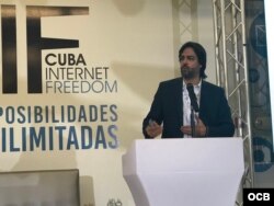 Fernand R. Amandi presenta resultados de encuesta en CIF2017.