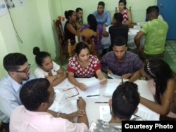 Jóvenes cubanos en diálogo previo a Cumbre de las Américas