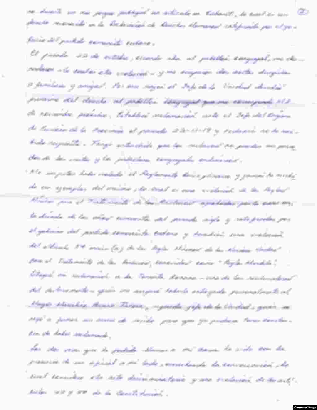 Qui&#241;ones Haces denuncia de pu&#241;o y letra los abusos que recibe en prisi&#243;n. 