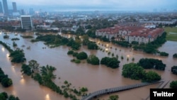 Houston bajo el agua. (Foto: Twitter @DoubleHornPhoto)