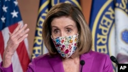 La presidenta de la Cámara de Representantes, Nancy Pelosi, da una rueda de prensa en el Capitolio, el 7 de enero de 2021. (J. Scott Applewhite/AP Photo).