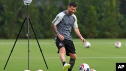 Messi entrena como parte del Inter Miami.