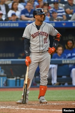 Yuli Gurriel. (Gerry Angus-USA TODAY Sports)