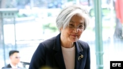 Ministra de Asuntos Exteriores de Corea del Sur, Kang Kyung-wha, visita Vietnam