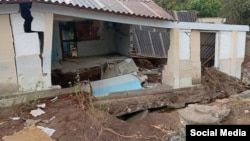 Así quedó una escuelita en San Antonio del Sur, Guantánamo, tras el azote del huracán Oscar y las inundaciones en la zona. (Facebook)