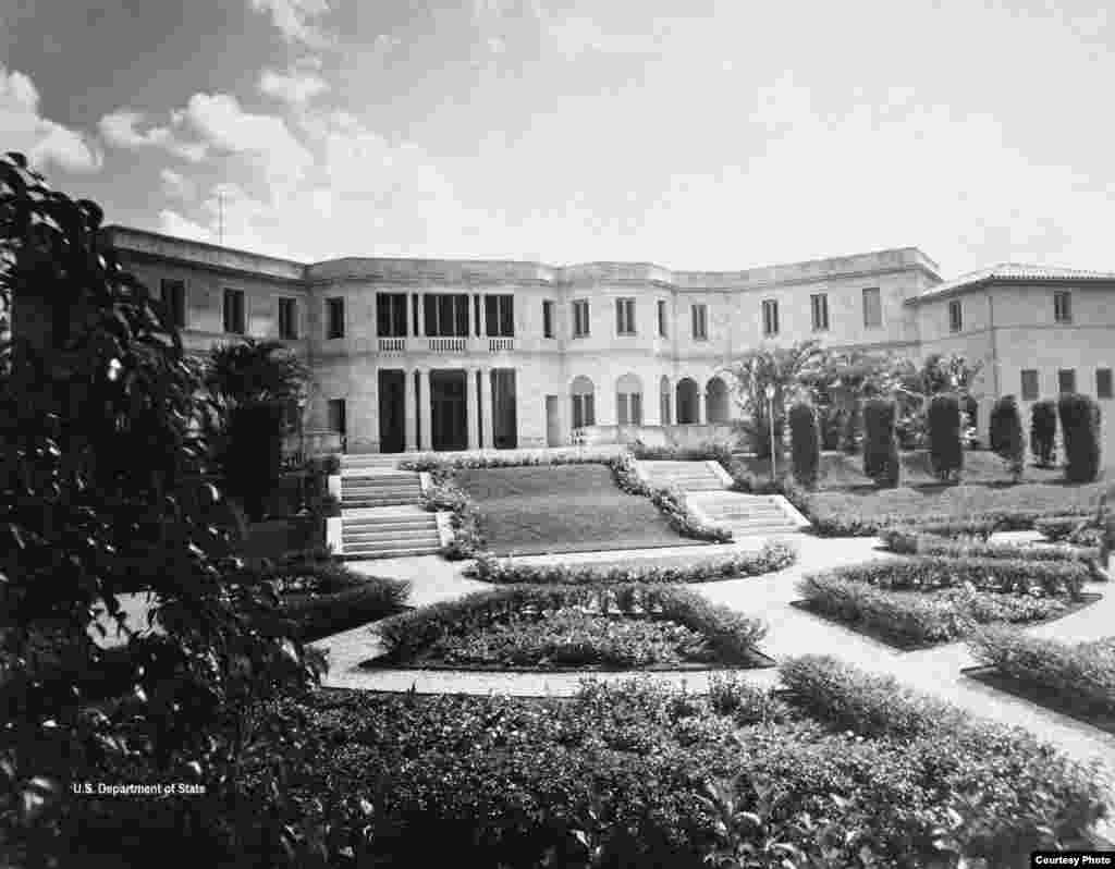 Residencia del embajador de EEUU en La Habana. Imagen de cuando se construyó, en 1942.