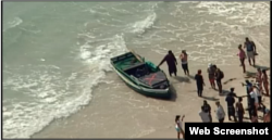 Seis balseros llegan a Miami Beach tras 11 días en el mar.