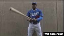 Yasiel Puig, jardinero derecho de los Dodgers.