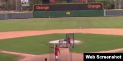 Luis Robert Moirán en el entrenamiento.