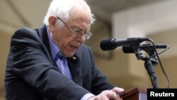 El senador Bernie Sanders en medio de polémica por declaraciones sobre Fidel Castro. ( REUTERS/Jonathan Ernst)