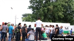 Cubanos en Tapachula. Foto: Cortesía, Agencia Quadratín.