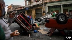 La esquina de Toyo en la Calzada de 10 de Octubre el 11 de julio de 2021. YAMIL LAGE / AFP