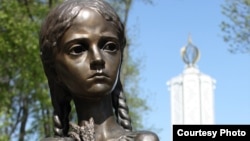 Holodomor en Ucrania, Monumento.