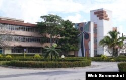 Hospital Clínico Quirúrgico Lucía Íñiguez Holguín