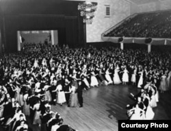 Conga de salón.