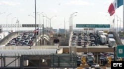 Paso fronterizo en El Paso, Texas.