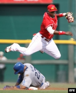 El salto de Brandon Phillips.