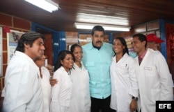 Los ingresos por servicios médicos y otros profesionales a Venezuela disminuirán a la par con menos entregas de petróleo a Cuba.