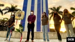 En Miami, el exilio cubano rinde homenaje a los pilotos de los aviones derribados de Hermanos al Rescate.