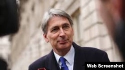 Canciller británico, Philip Hammond.