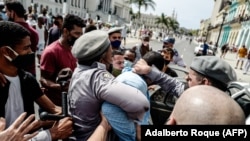 Arrestos en La Habana el 11 de julio de 2021.