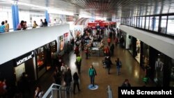 Aeropuerto Internacional El Dorado, en Bogotá, Colombia.