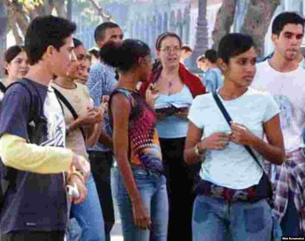 Cuba preparativos curso escolar 2013-2014