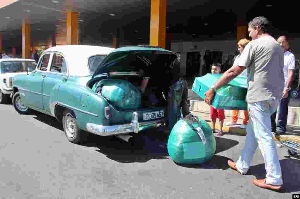 Aeropuerto Internacional de La Habana, el día que comenzaron a regir las restricciones aduaneras. 